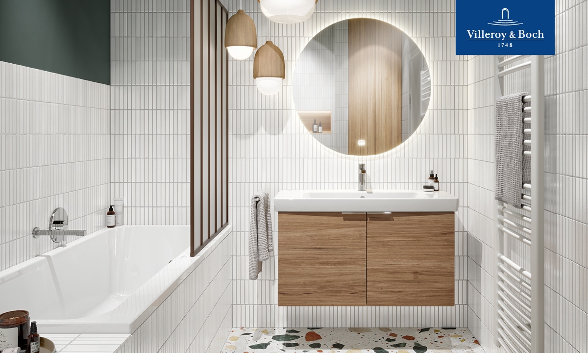 Modernes Badezimmer mit Badewanne und Waschtisch